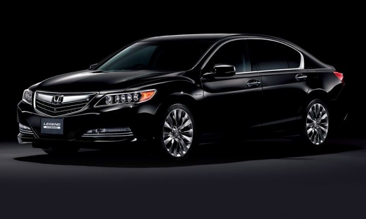 HONDA LEGEND 2015 01