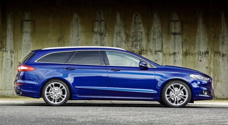 Ford Mondeo Wagon 2015 05