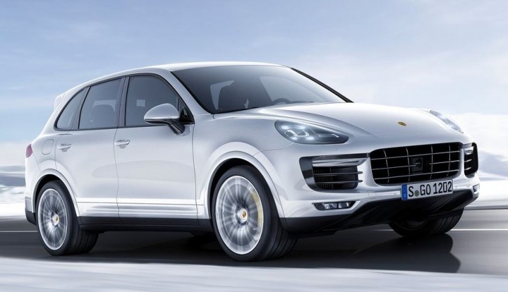 Porsche Cayenne Turbo S 2016 03