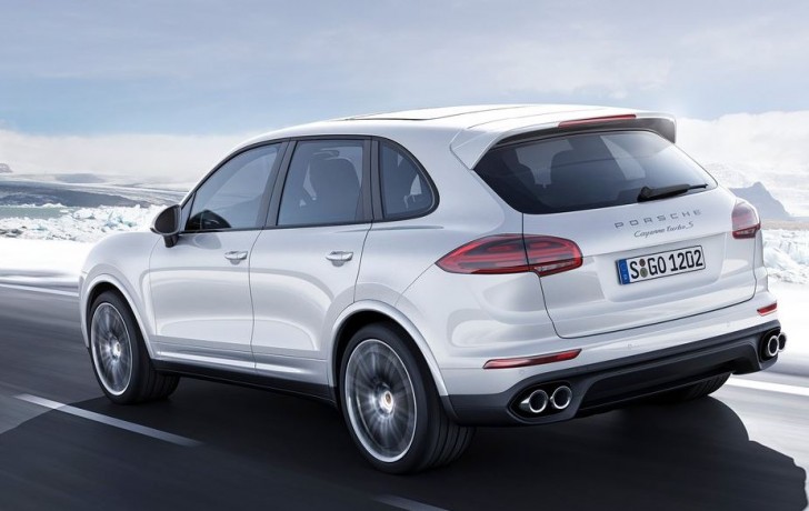 Porsche Cayenne Turbo S 2016 05