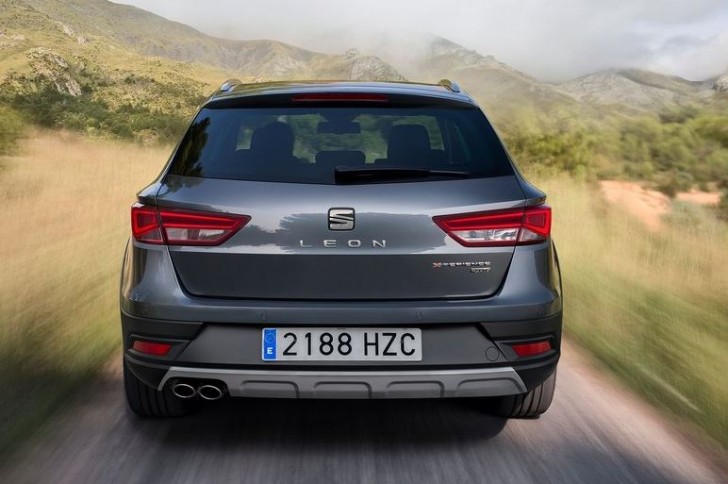 Seat Leon X-Perience 03