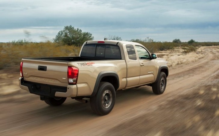Toyota Tacoma TRD Off-Road 2016 07