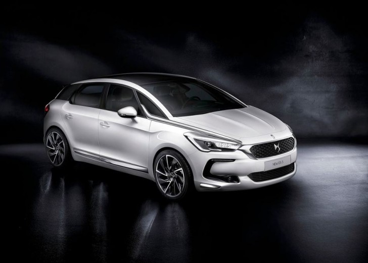 DS5 2016 01
