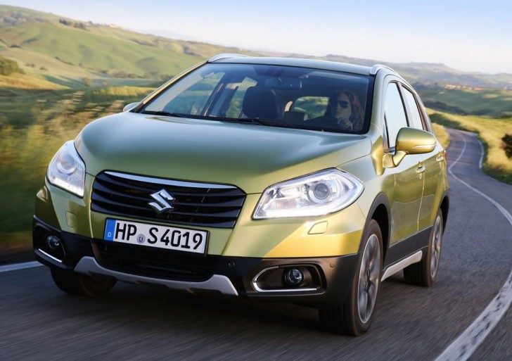 SUZUKI SX4 S-CROSS 2015 01