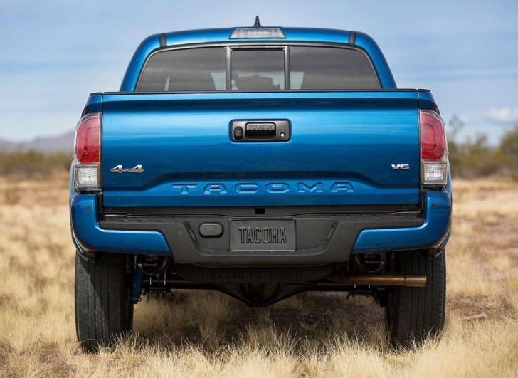 Toyota Tacoma 2016 05