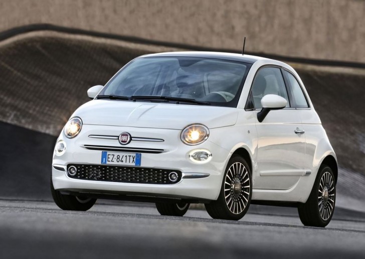 FIAT 500 2016 01