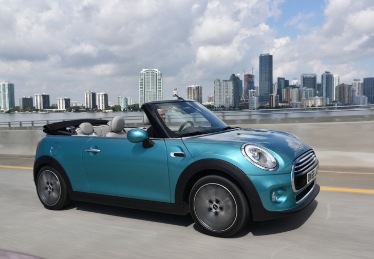 Mini Convertible 2016 05
