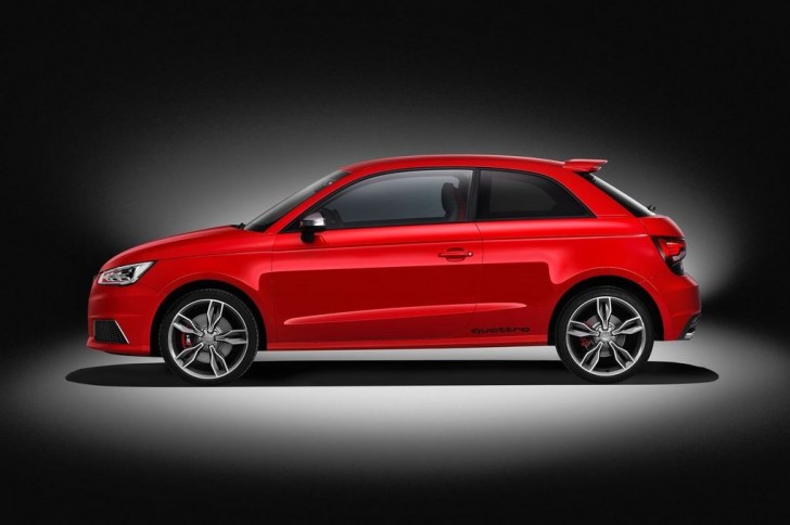 AUDI S1 2015 03