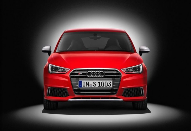 AUDI S1 2015 06