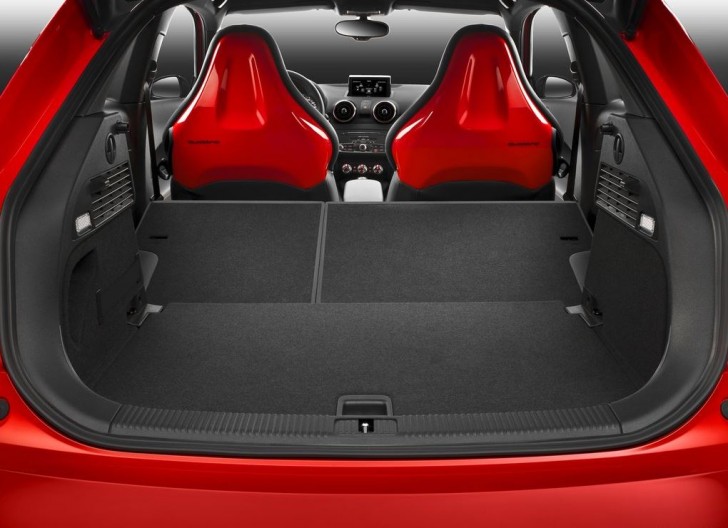 AUDI S1 2015 11