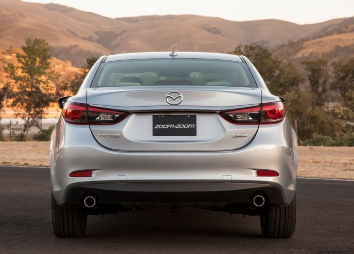 MAZDA6 2015 07