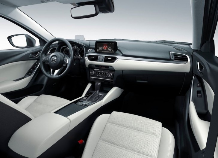 MAZDA6 2015 10