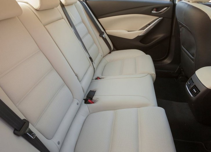 MAZDA6 2015 11