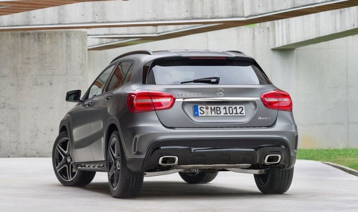 Mercedes-Benz GLA-Class 2015 04
