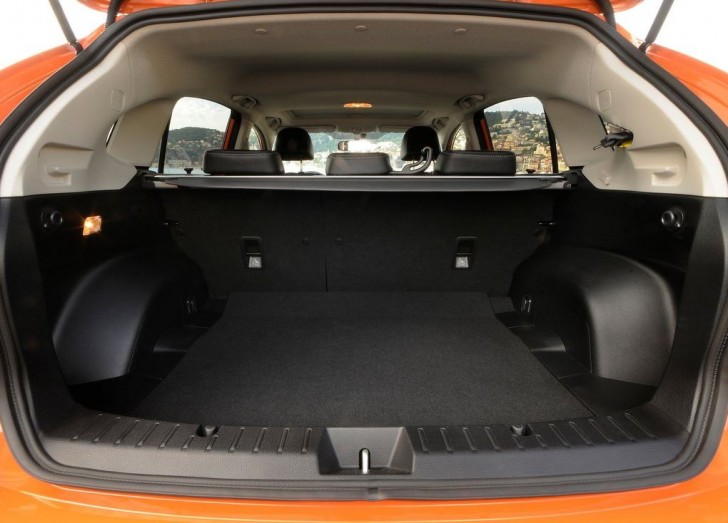 SUBARU XV 2012 09