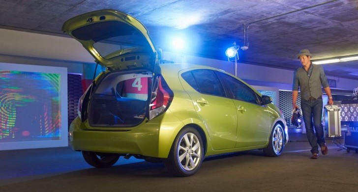 Toyota Prius c 2015 06