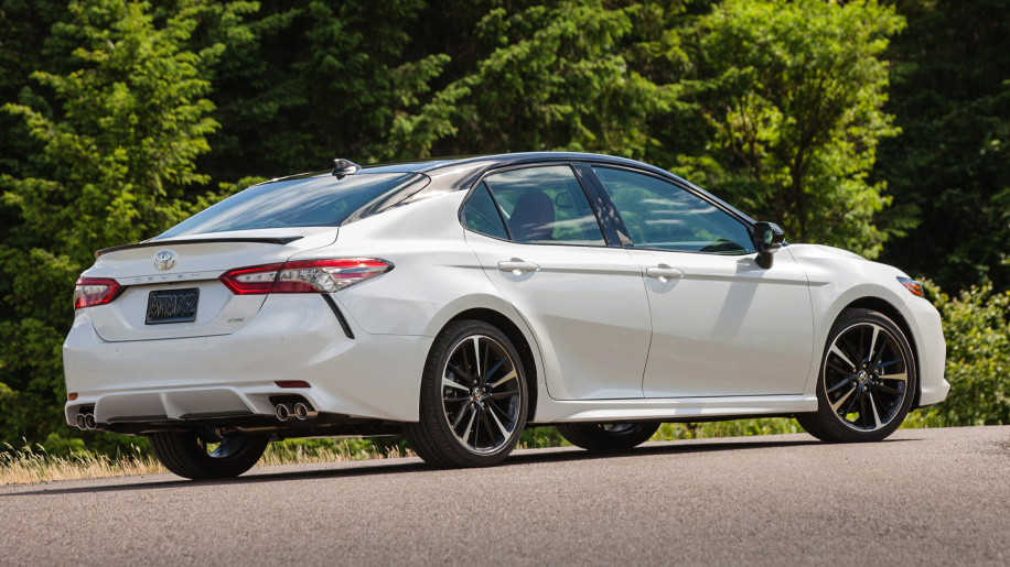 トヨタ「新型 Camry XSE 2018」公式デザイン画像集！ NEWCARDESIGN
