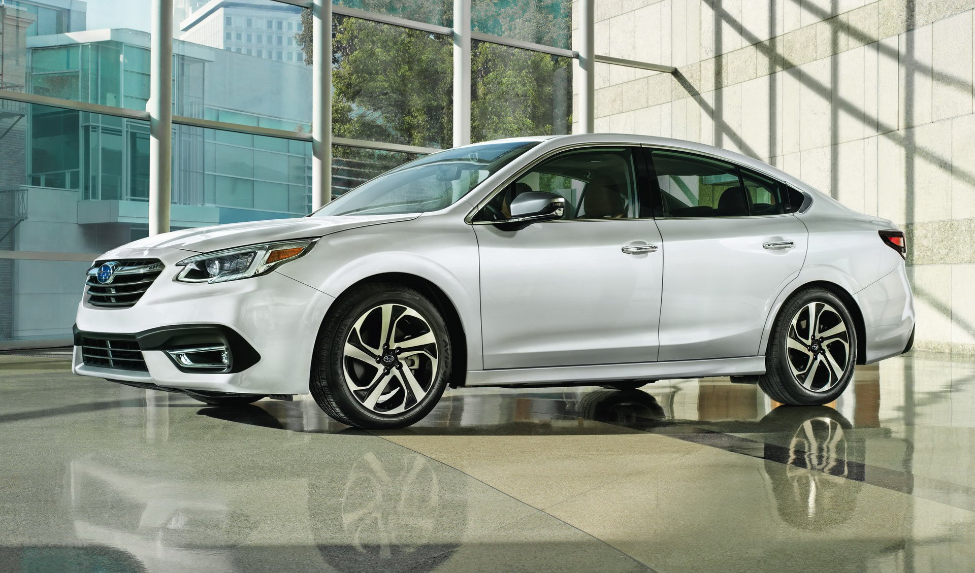 スバル「新型レガシィ2020」世界初公開!2.4L直噴ターボを搭載! - NEWCAR-DESIGN スバル「新型レガシィ2020」世界初公開!2.4L直噴ターボを搭載! - NEWCAR-DESIGN