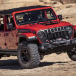 Jeep「Gladiator Red Bare」発表：公式オフローダーカスタム！